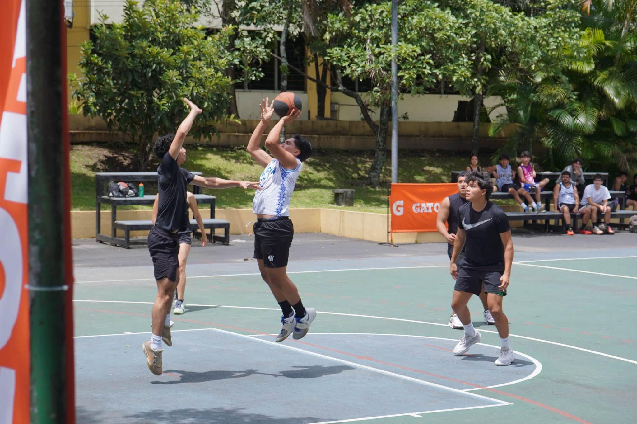 DEPORTEs